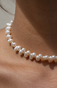 ZIG ZAG PEARL NECKLACE